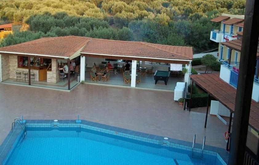 Mareva Hotel Apartments Limenas Chersonisou Exterior foto