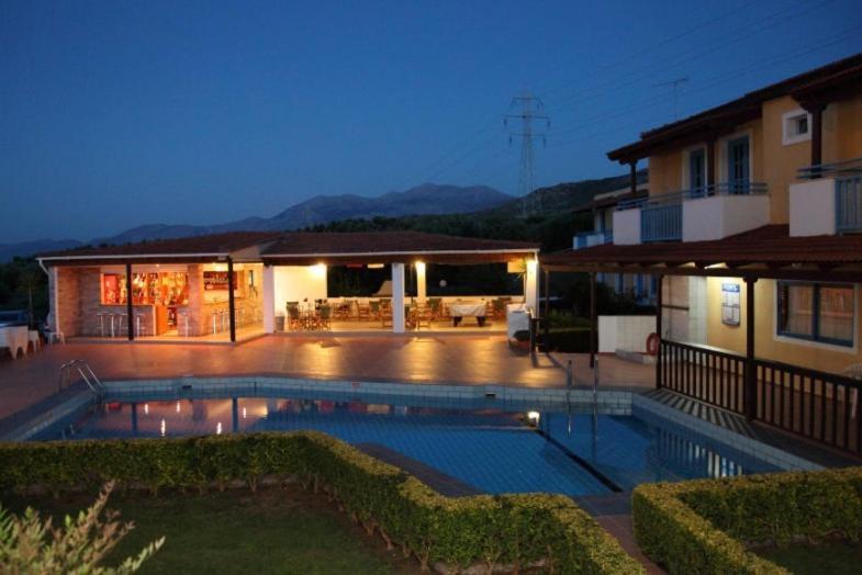 Mareva Hotel Apartments Limenas Chersonisou Exterior foto