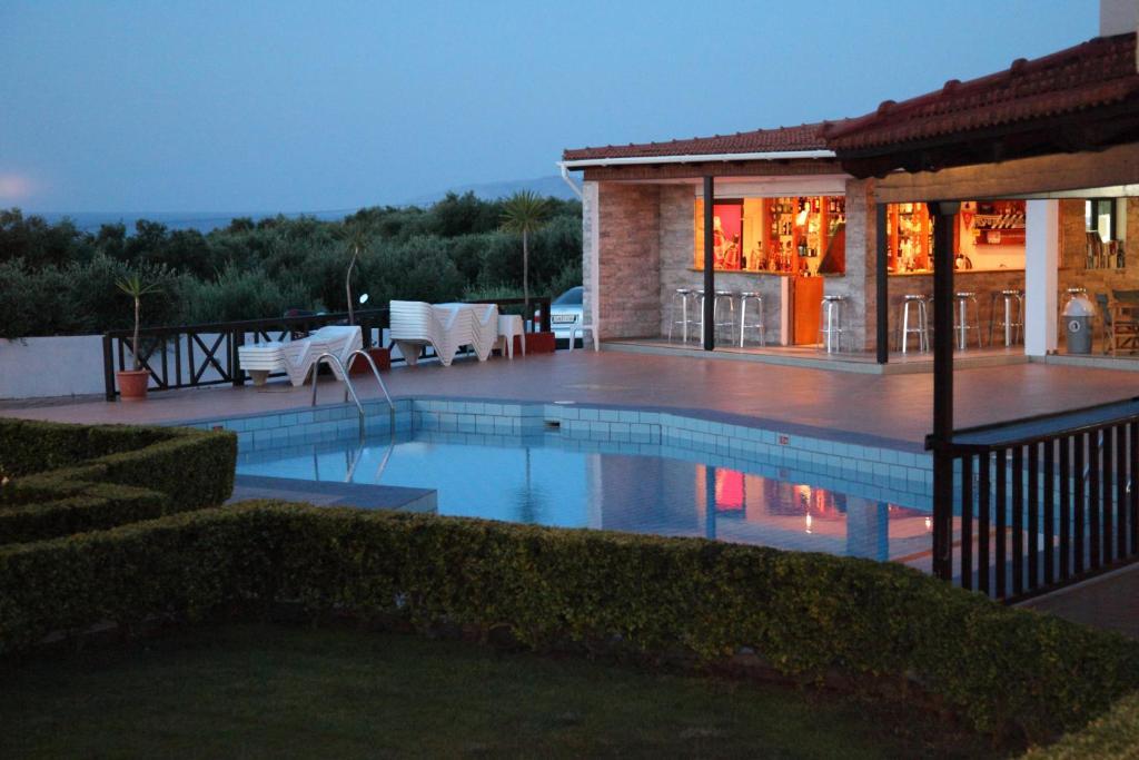 Mareva Hotel Apartments Limenas Chersonisou Exterior foto