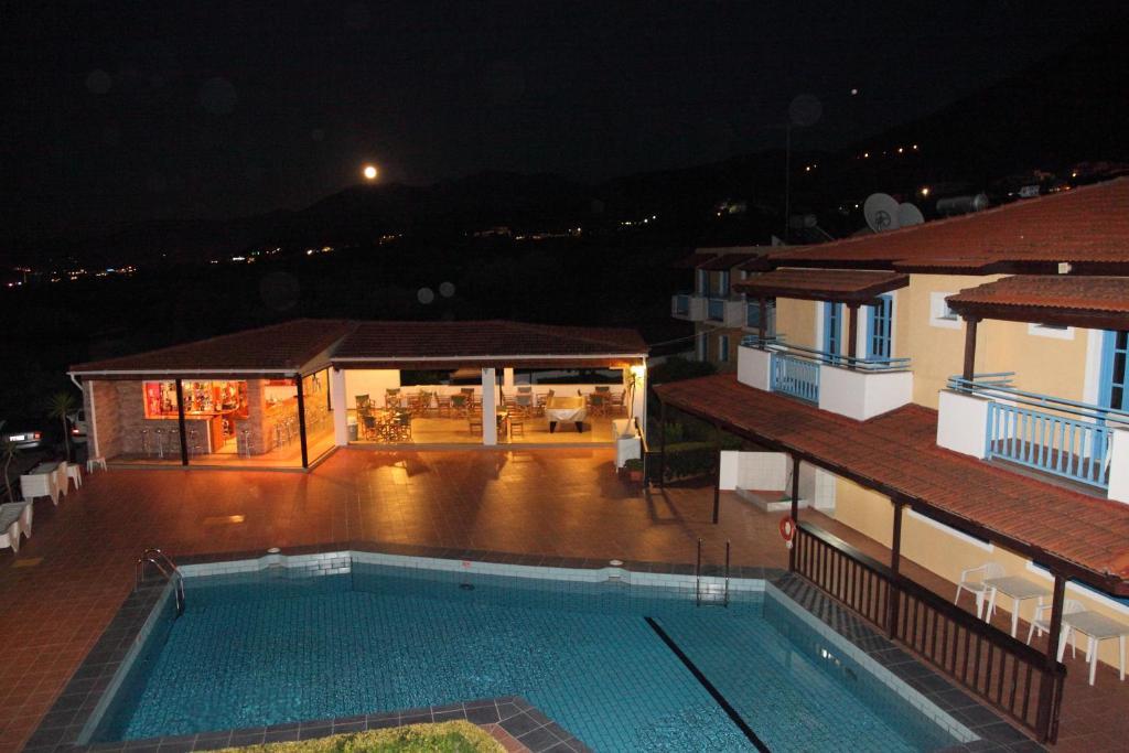 Mareva Hotel Apartments Limenas Chersonisou Exterior foto