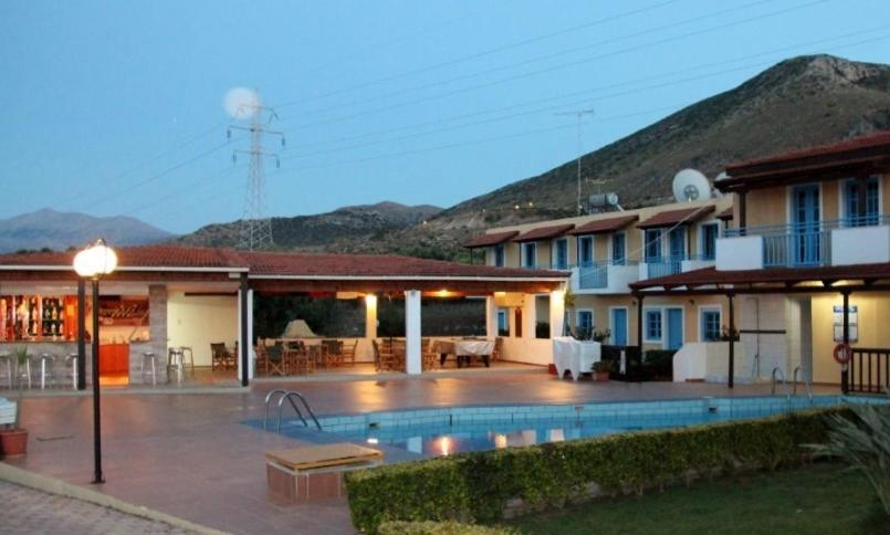Mareva Hotel Apartments Limenas Chersonisou Exterior foto